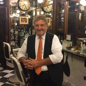 Meet your Posher, Enrique